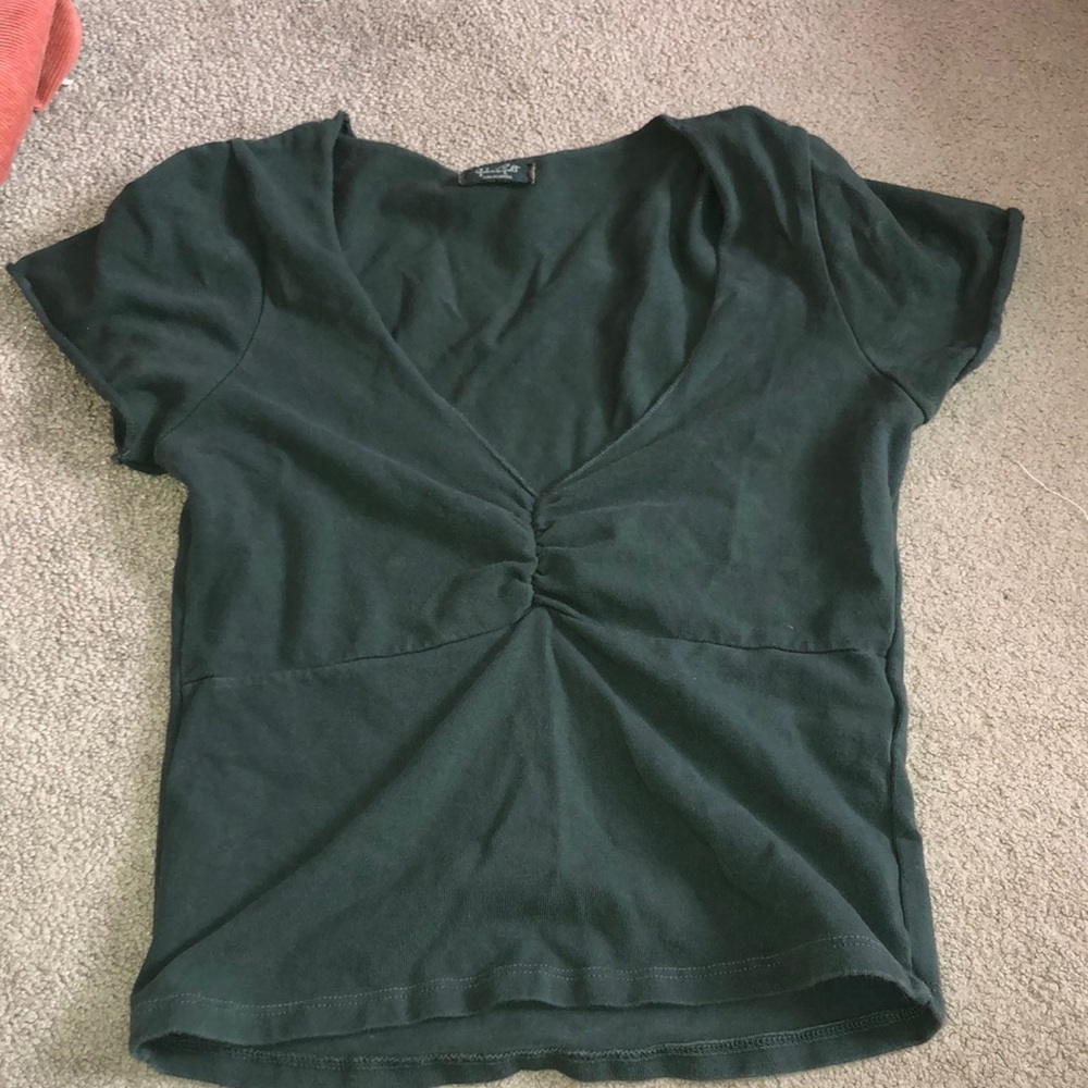 Brandy Melville shirt